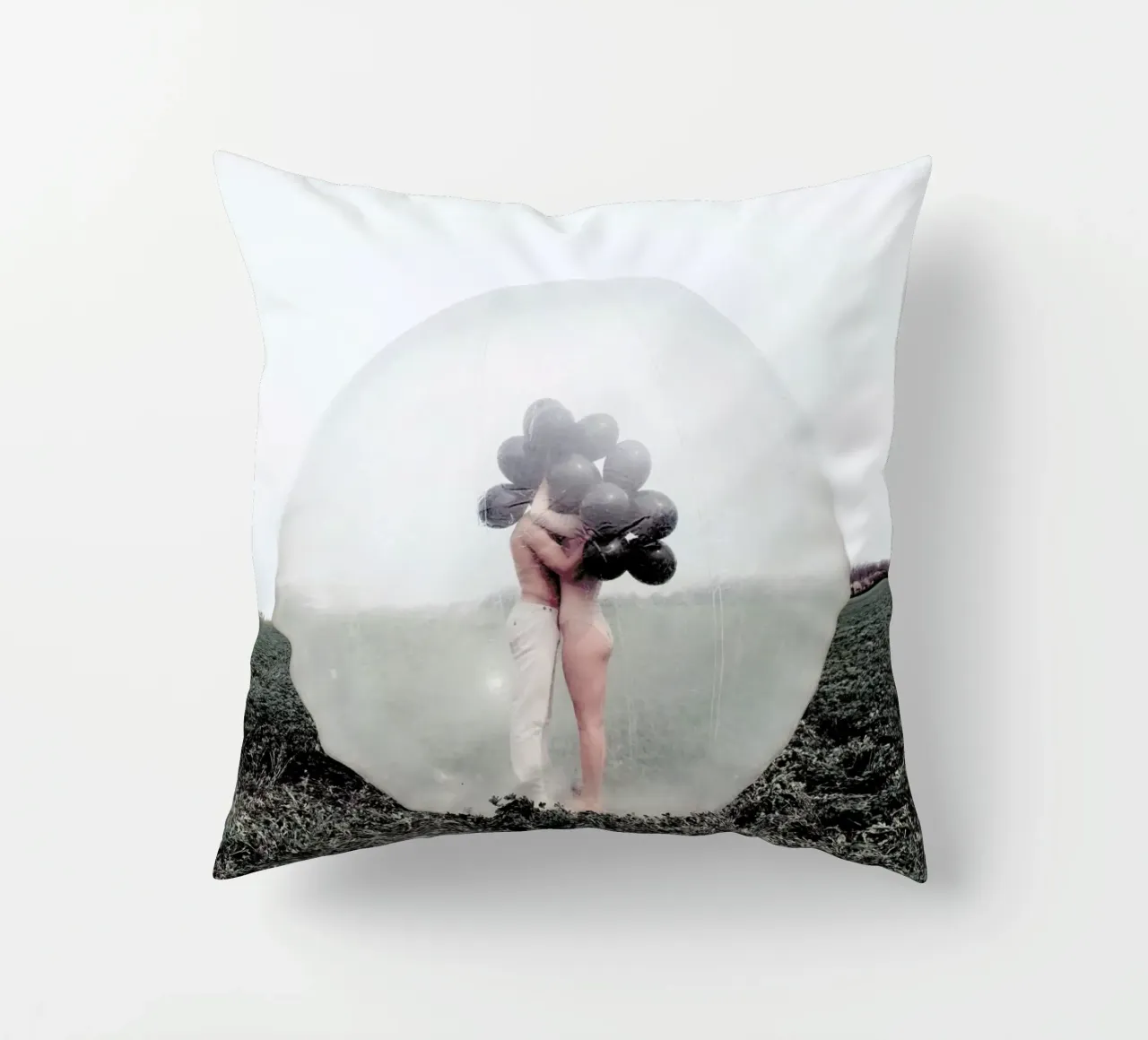 So Close But Yet So Far cuscino da Jovana Rikalo