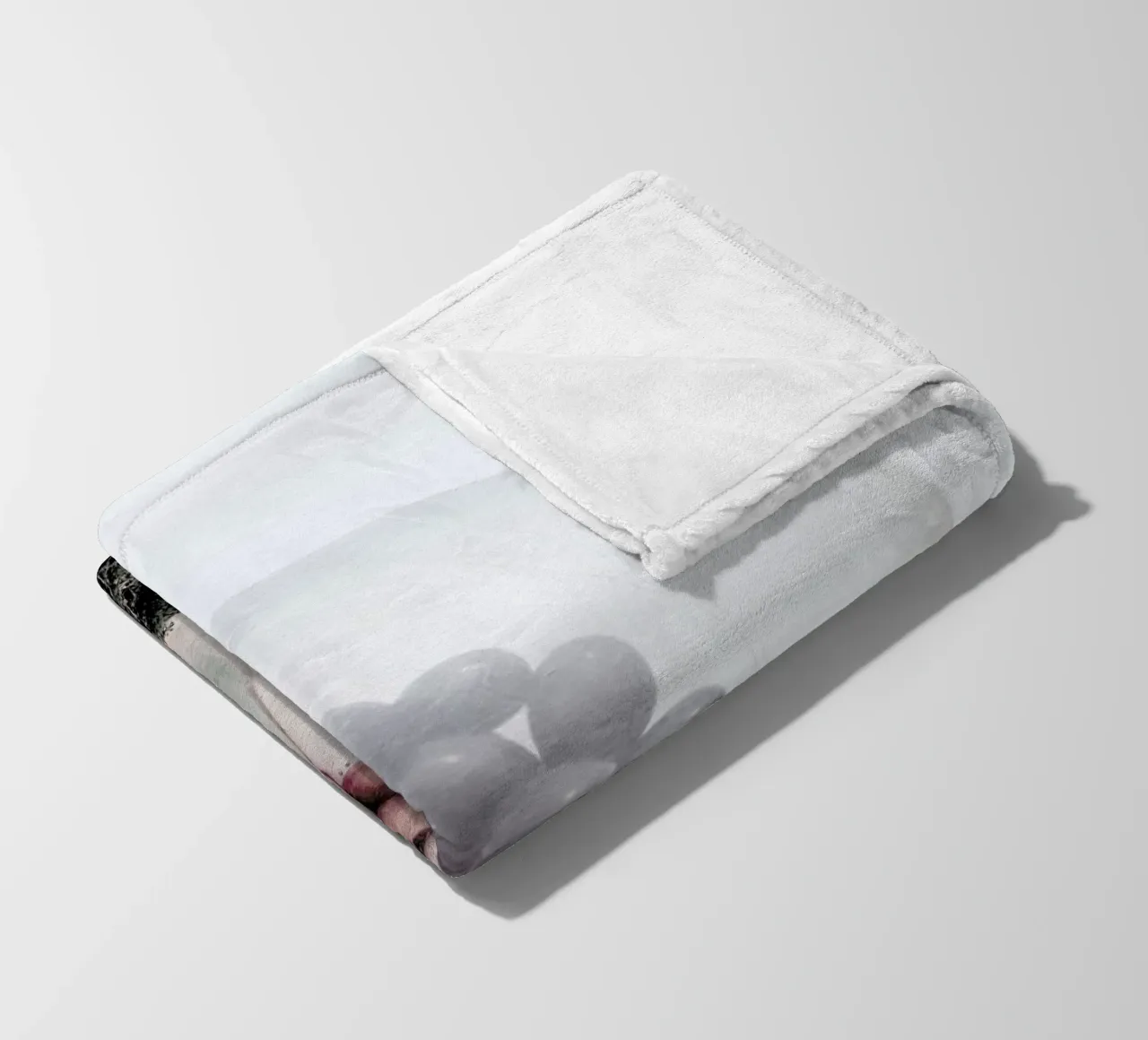 So Close But Yet So Far coperta in pile da Jovana Rikalo