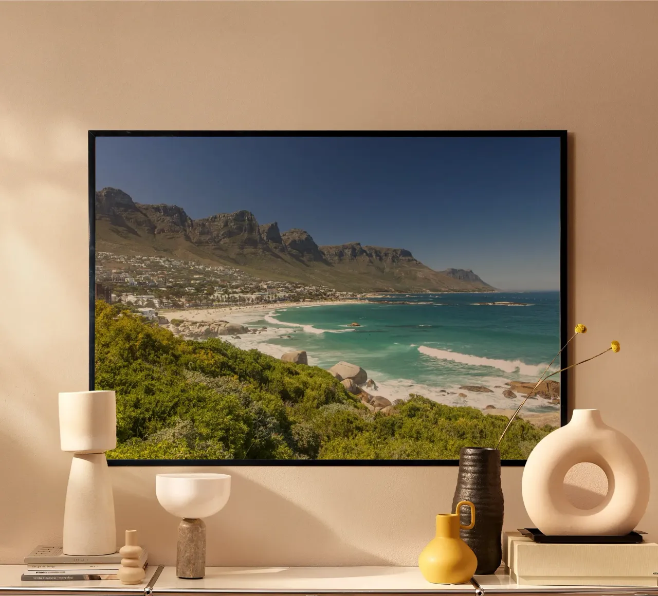Camps Bay in Kapstadt poster con telaio in plastica da Reisefotografie - Bilder aus aller Welt