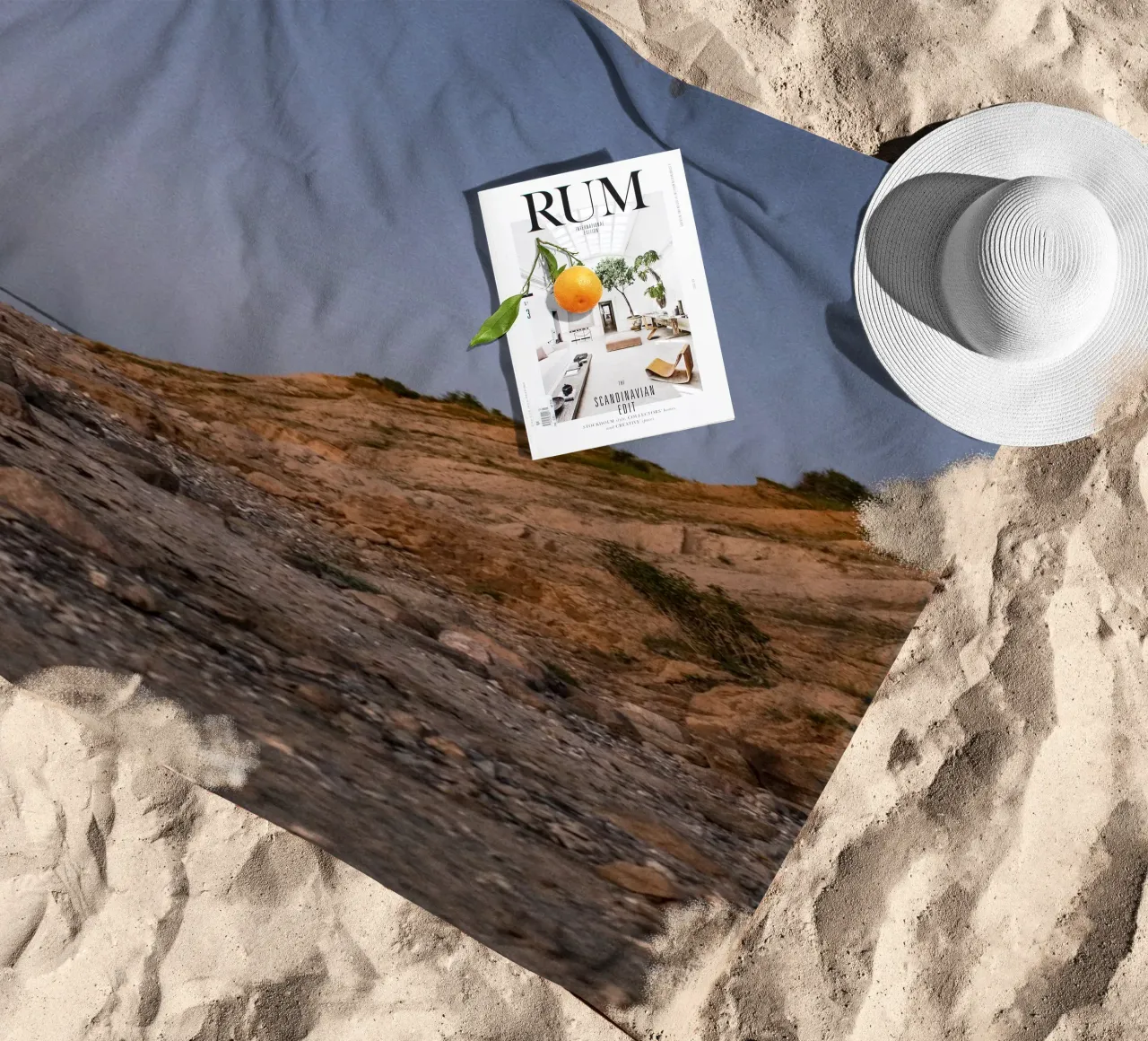 Felsen am Strand in der Dämmerung telo mare da Stina Freytag