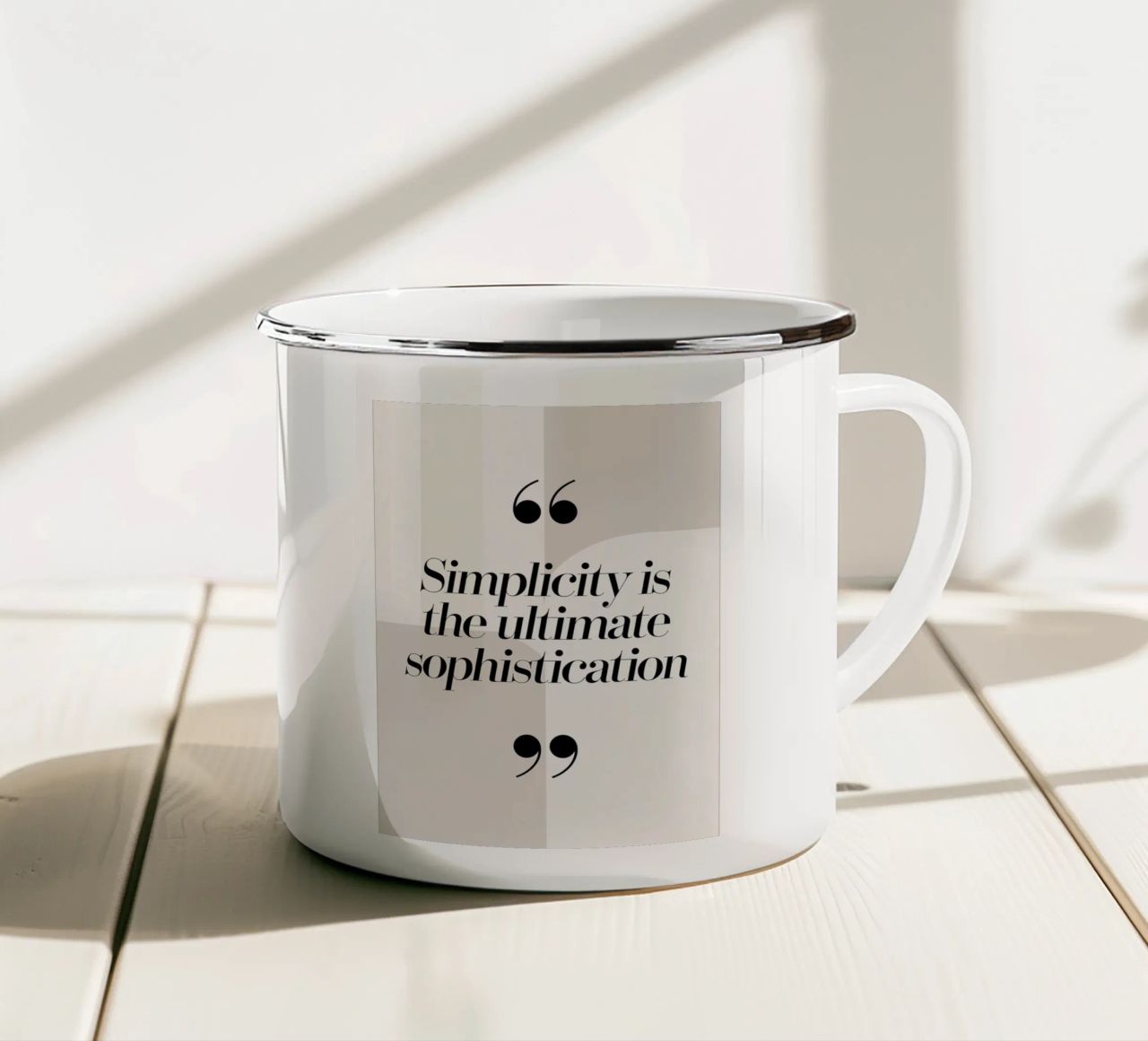 La semplicità è il massimo della raffinatezza tazza in smalto da logic