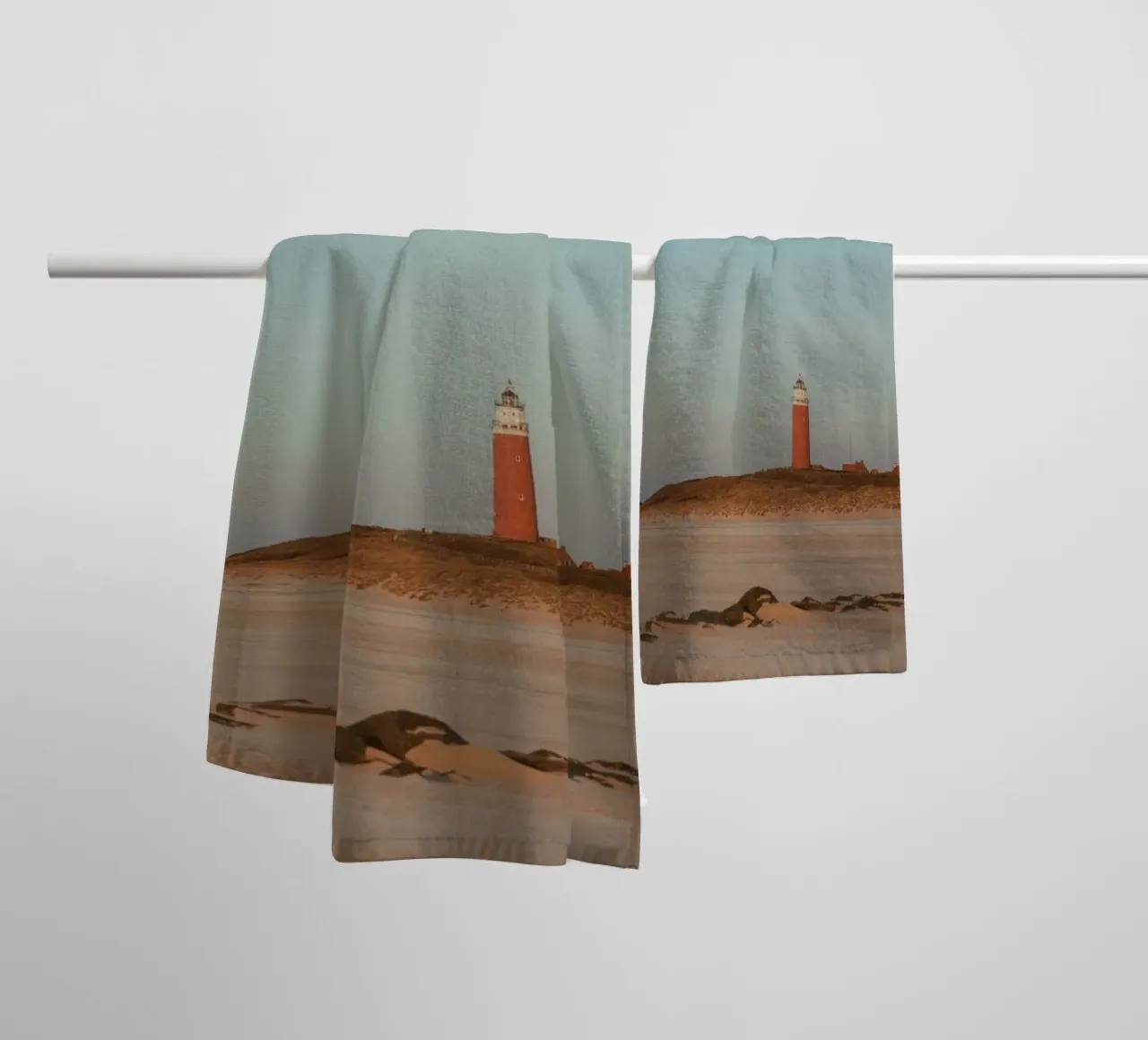 Leuchtturm auf Texel asciugamano da bagno da Stina Freytag
