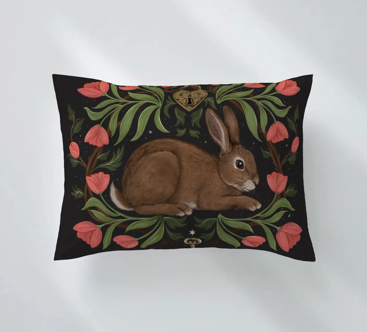 Rabbit In The Secret Garden cojín de Laura Graves