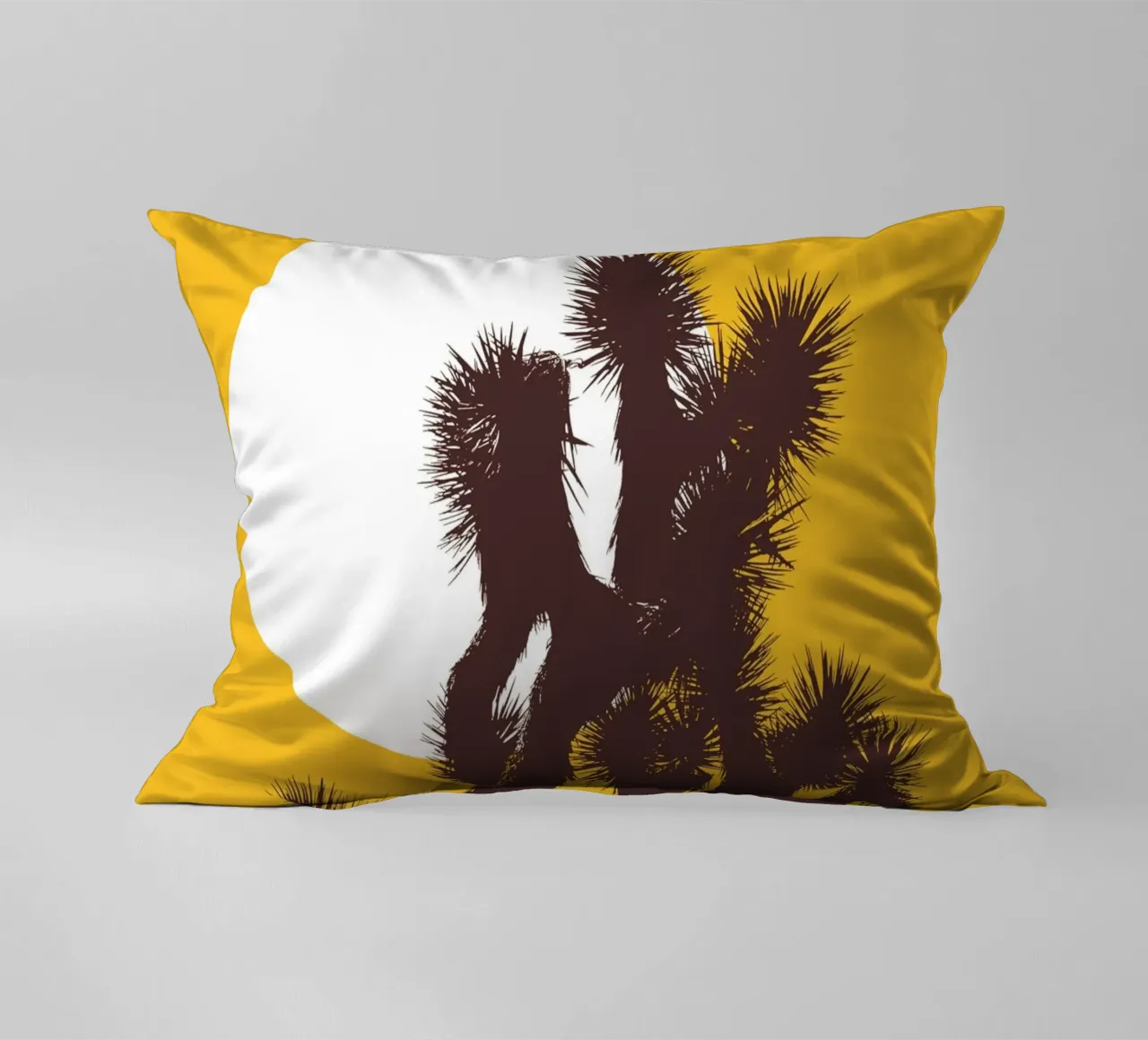 Joshua tree and the moon cuscino da apoloprints