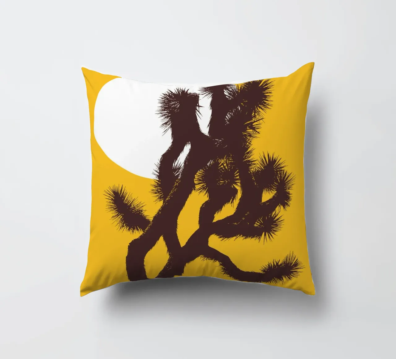 Joshua tree and the moon cuscino da apoloprints