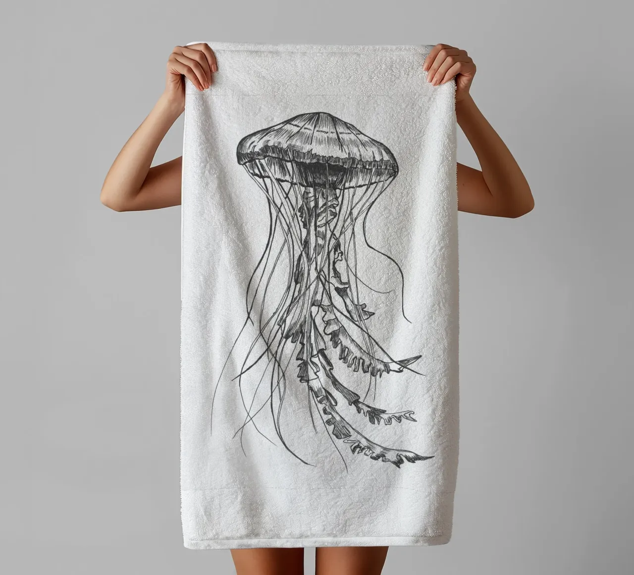 Qualle 1 towel by naturelines