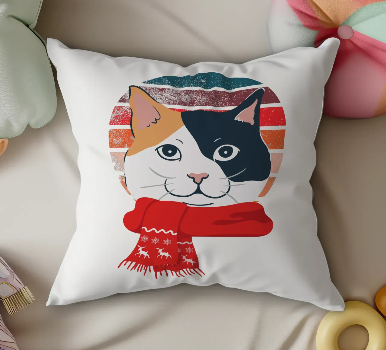 gatto con sciarpa rossa cuscino da yukihana