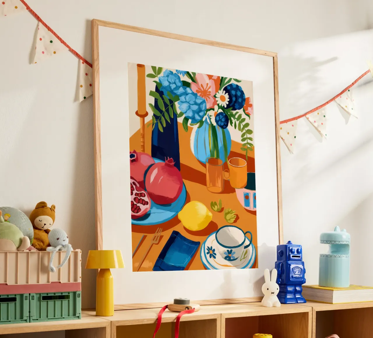 Lebendiges Stillleben Poster mit Holzrahmen von Artie Shifa