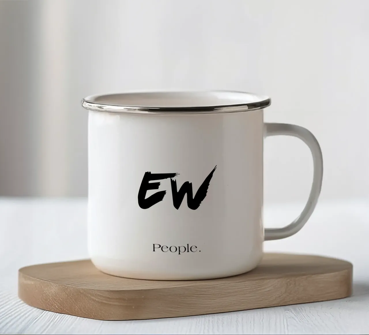 Ew People Tipografia semplice, minimalista ed elegante tazza in smalto da YV TYPOGRAPHY