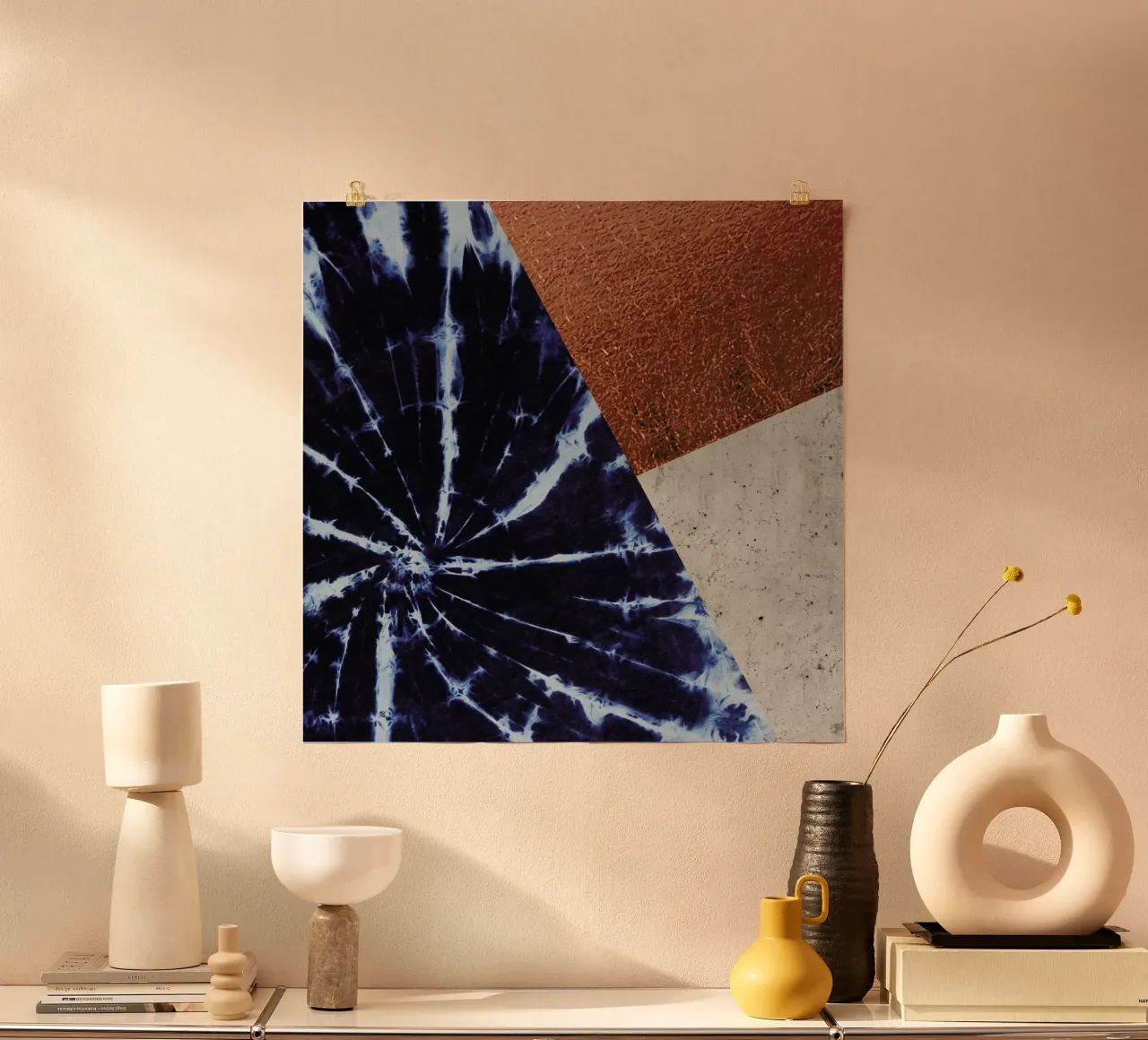 Batik Kupfer Beton poster con telaio in plastica da XOXO Arte