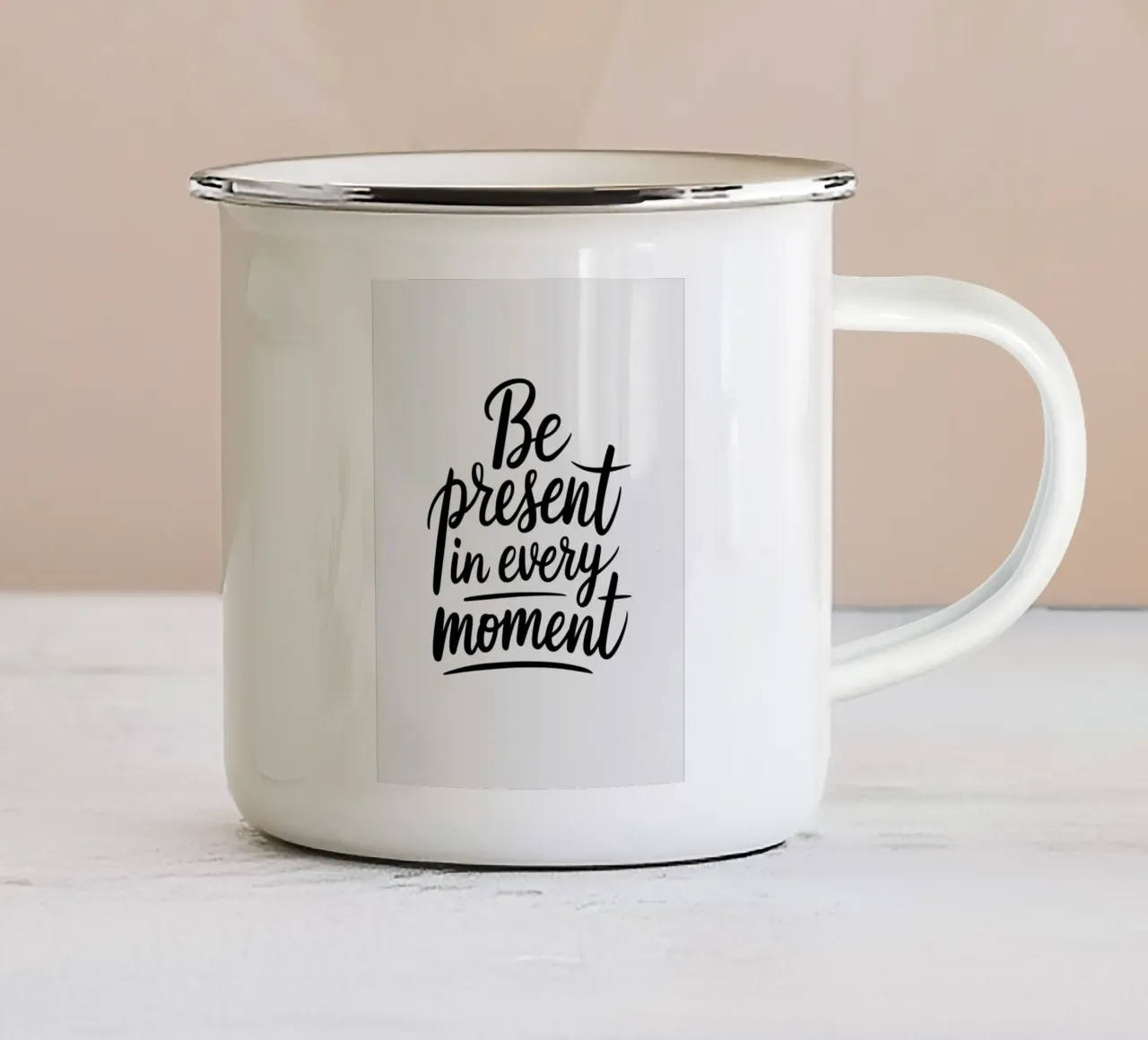 Essere presenti in ogni momento tazza in smalto da logic