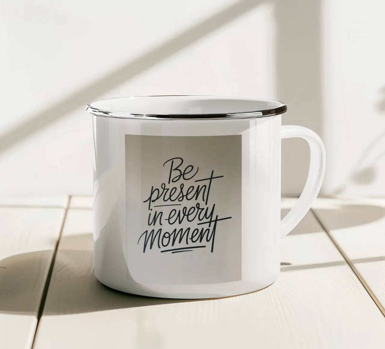 Essere presenti in ogni momento tazza in smalto da logic