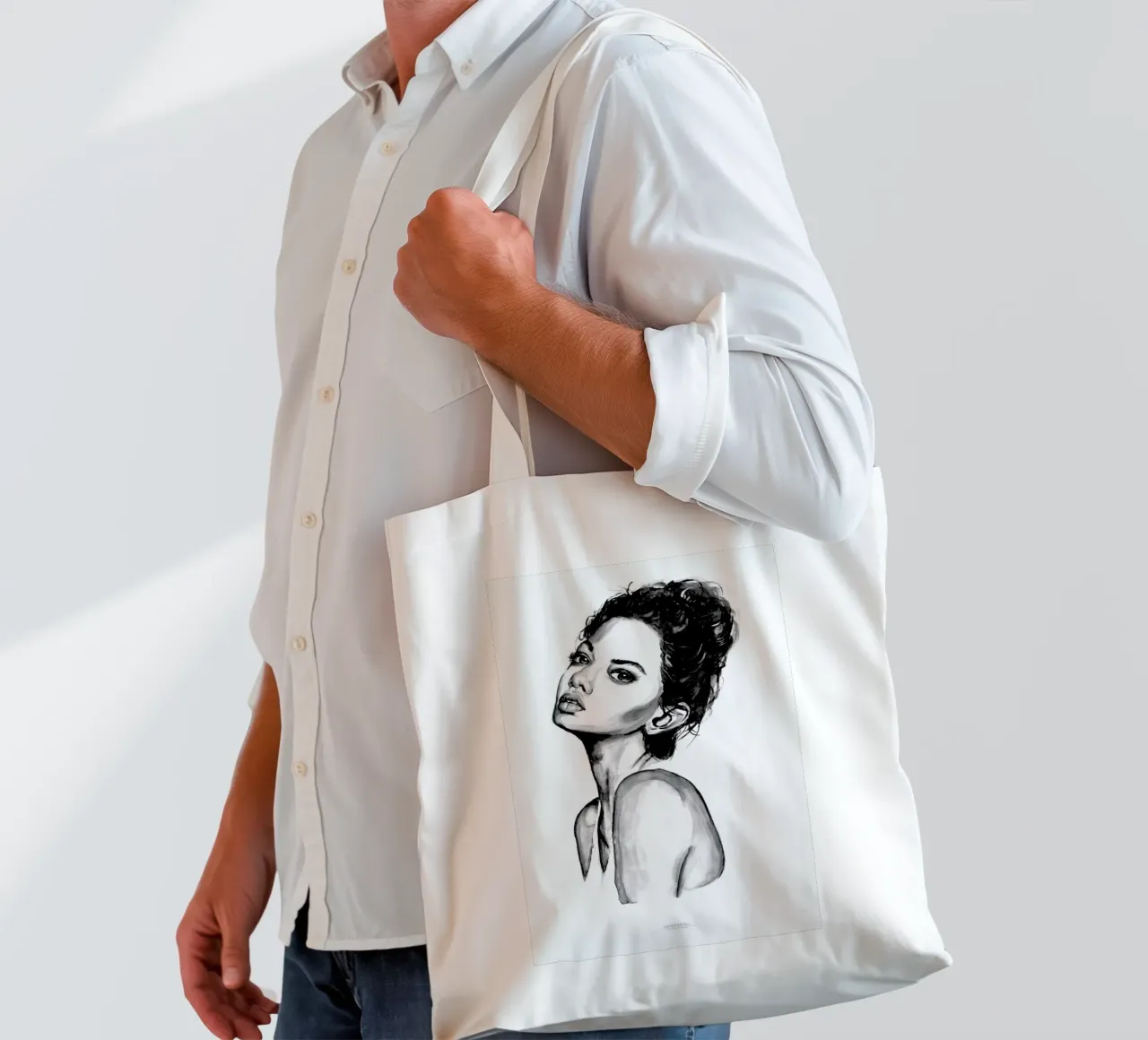 Untitled 1 borsa in juta da Mathilde Olsen