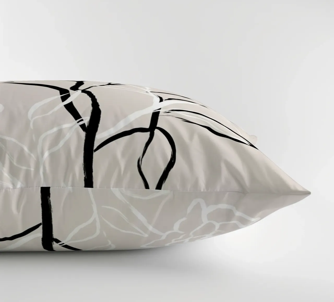 The New Simple No 76 cuscino da treechild