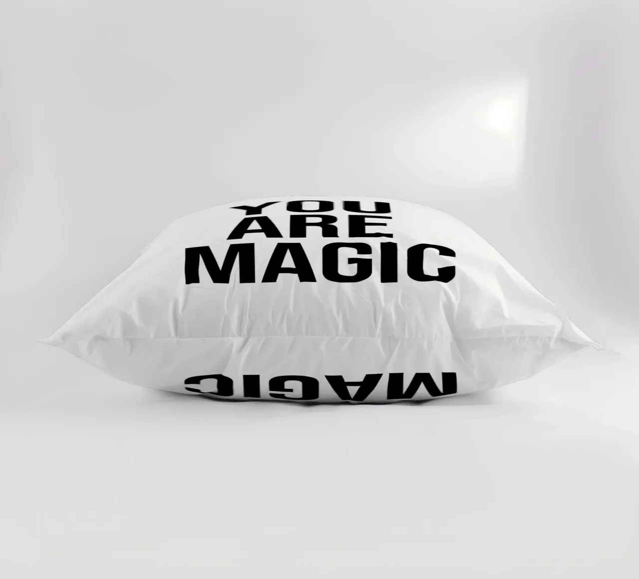 Sei una citazione magica cuscino da Paigaam Studio
