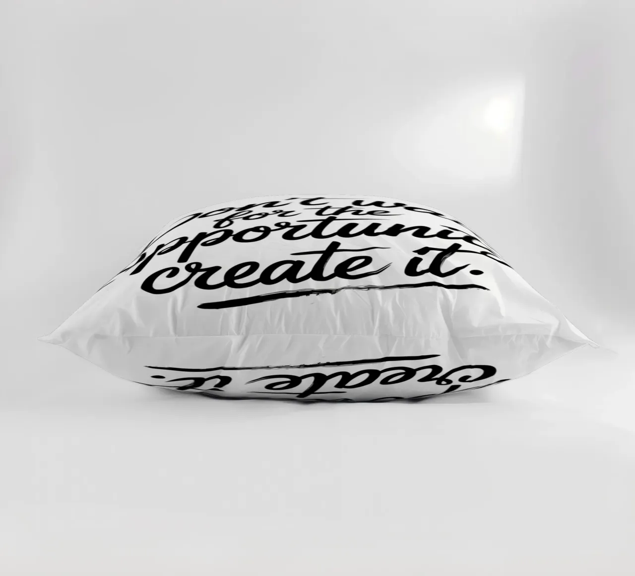 Non aspettate l'opportunità, createla. cuscino da logic
