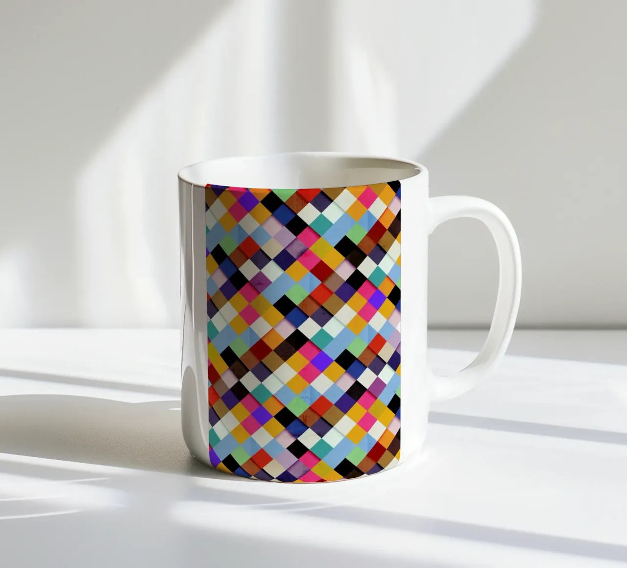 Pass this bold Keramik Tasse von Danny Ivan