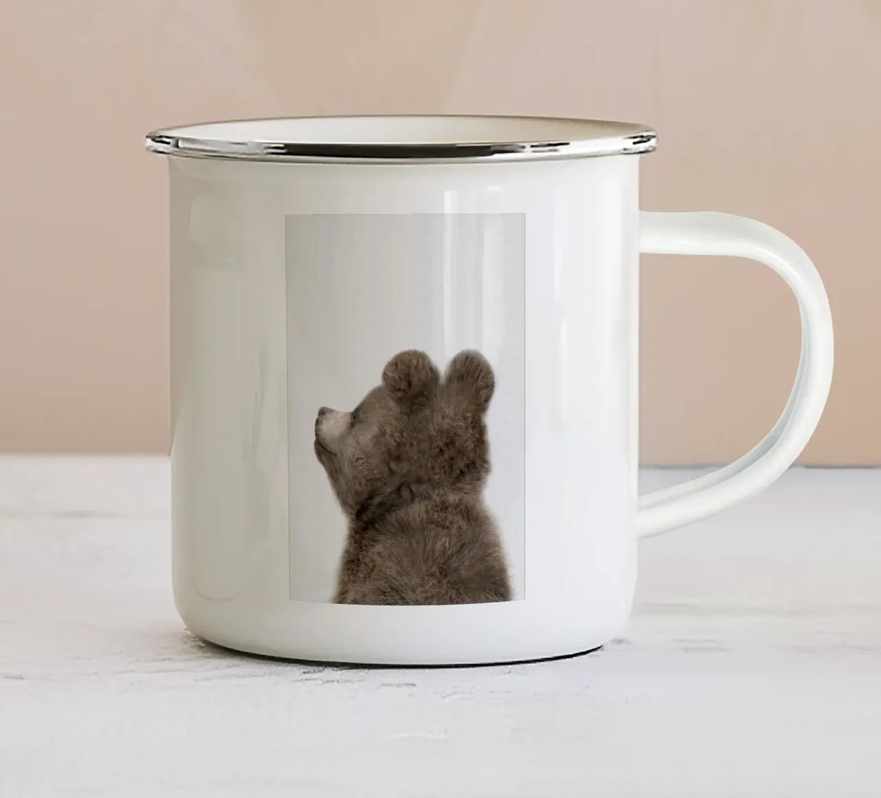 Peekaboo Bear Cub tazza in smalto da Lila x Lola