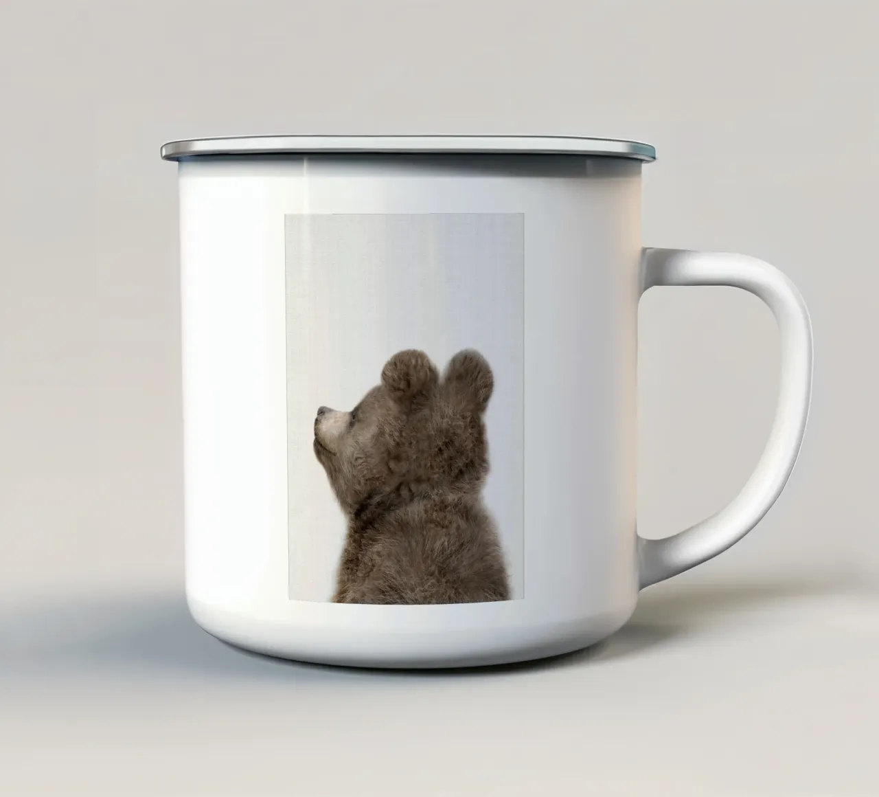 Peekaboo Bear Cub tazza in smalto da Lila x Lola
