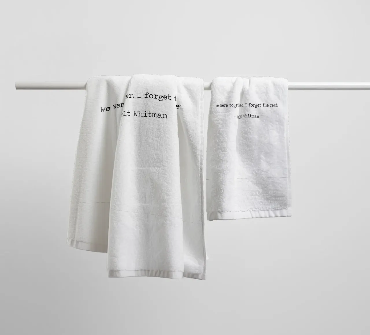 "Nous étions ensemble, j'ai oublié le reste" - Citation de Walt Whitman serviette de bain de Summer Soul Co. - Quotes