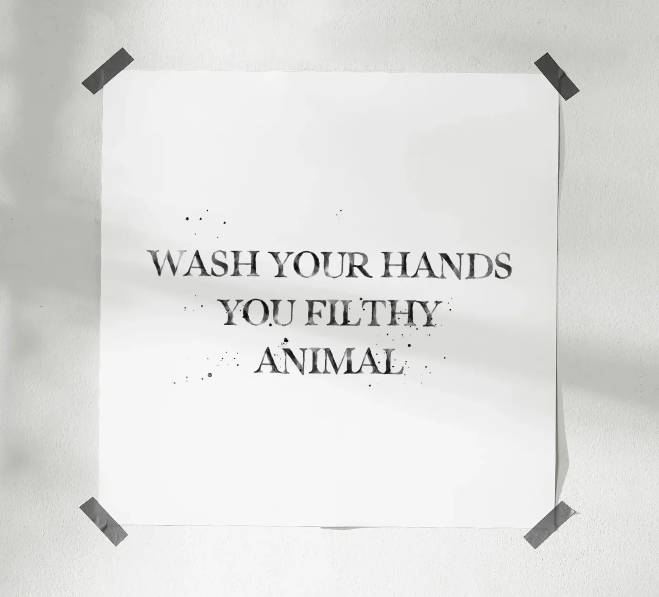 Wasch dir die Hände du dreckiges Tier - Zitat Bad Poster mit Kunststoffrahmen von Summer Soul Co. - Quotes