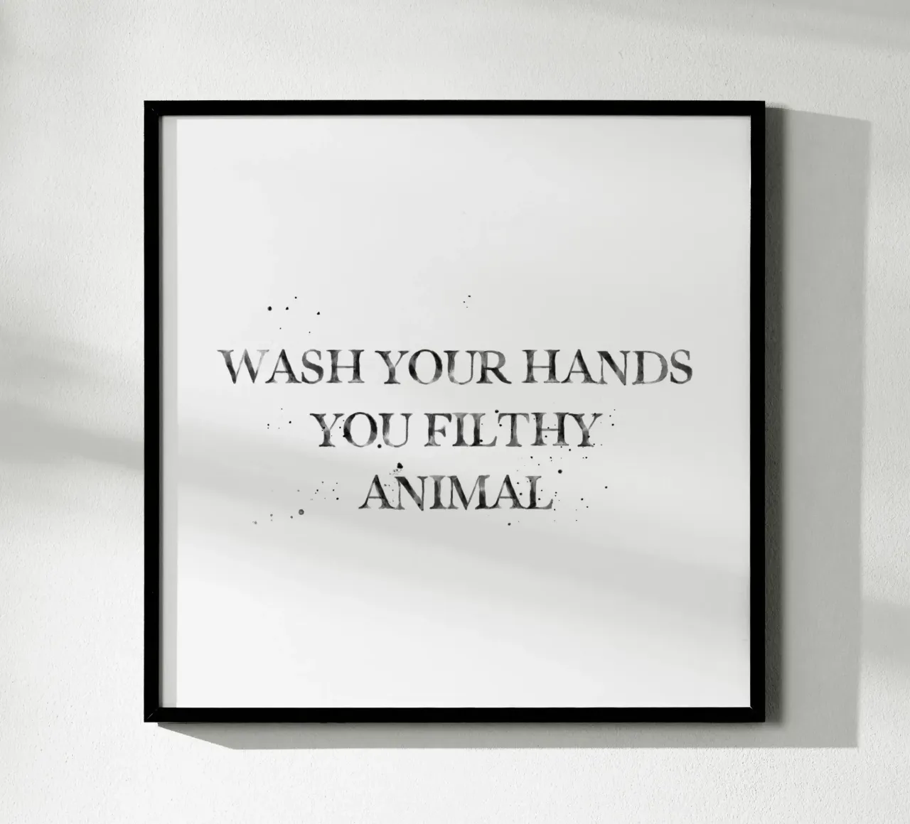Wasch dir die Hände du dreckiges Tier - Zitat Bad Poster mit Kunststoffrahmen von Summer Soul Co. - Quotes