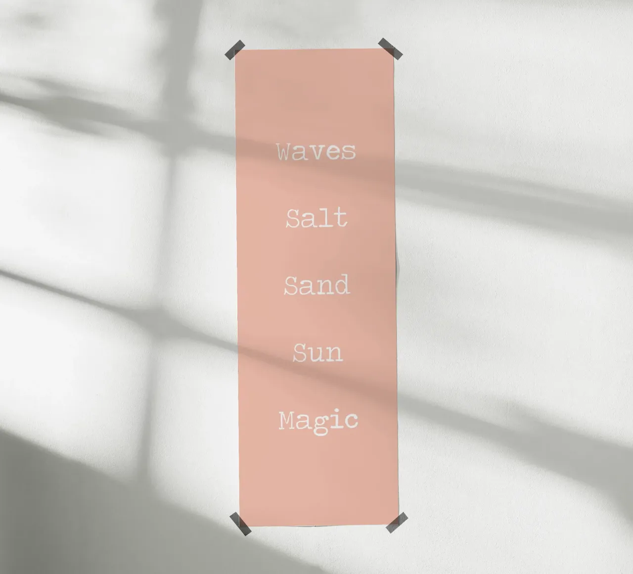 Sonne Sand Meer Salz Wellen Magie - Surfen surfen Pinkbeach Zitat Poster von Summer Soul Co. - Quotes