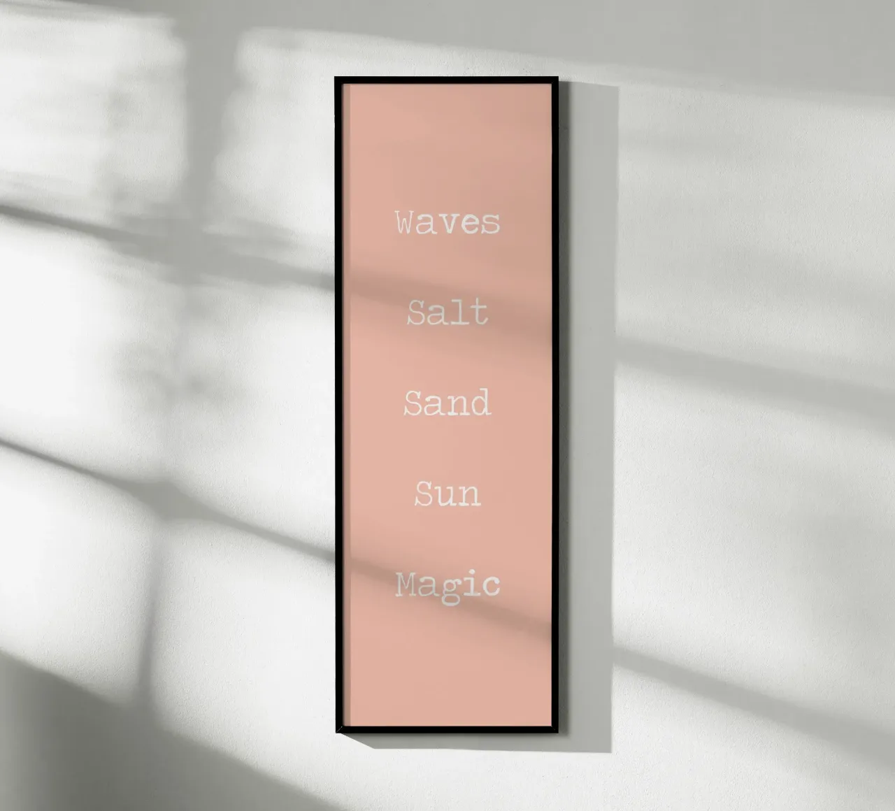Sonne Sand Meer Salz Wellen Magie - Surfen surfen Pinkbeach Zitat Poster von Summer Soul Co. - Quotes