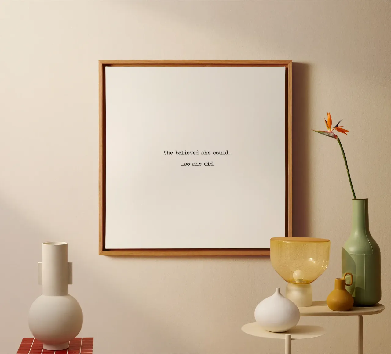 Sie glaubte, dass sie es könnte, also tat sie es - Zitat Word Art Leinwand mit Schattenfugenrahmen von Summer Soul Co. - Quotes