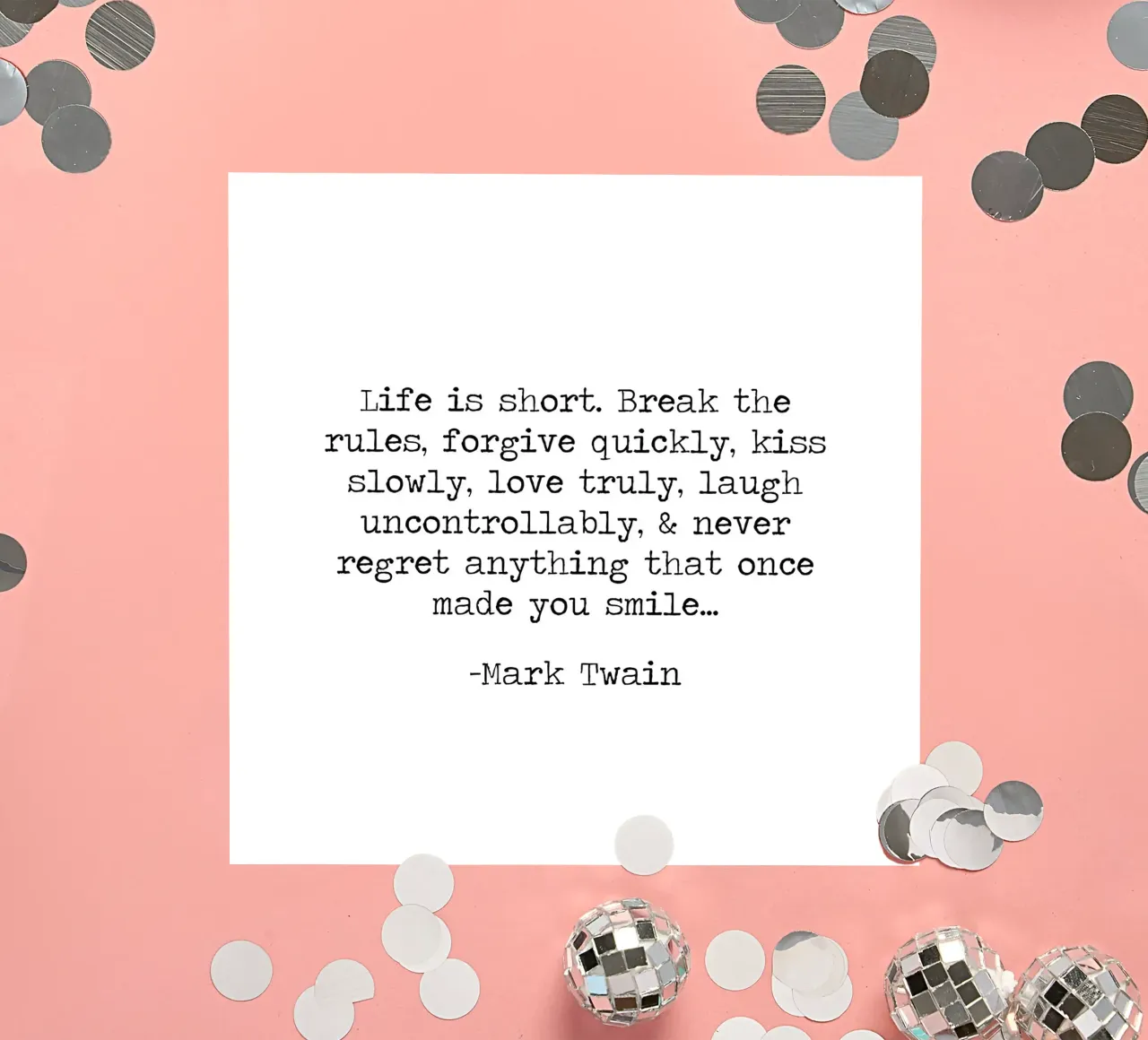 La vie est courte, enfreignez les règles - Citation de Mark Twain autocollant de Summer Soul Co. - Quotes