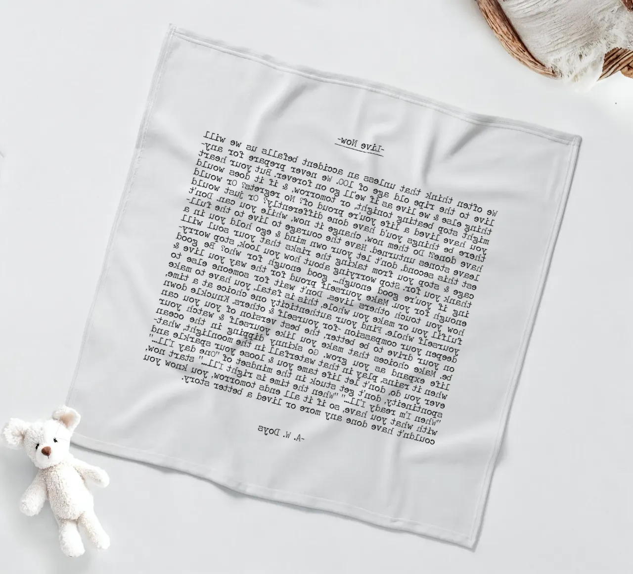 Live Now A W Doys citation minimaliste en noir et blanc plaid polaire de Summer Soul Co. - Quotes