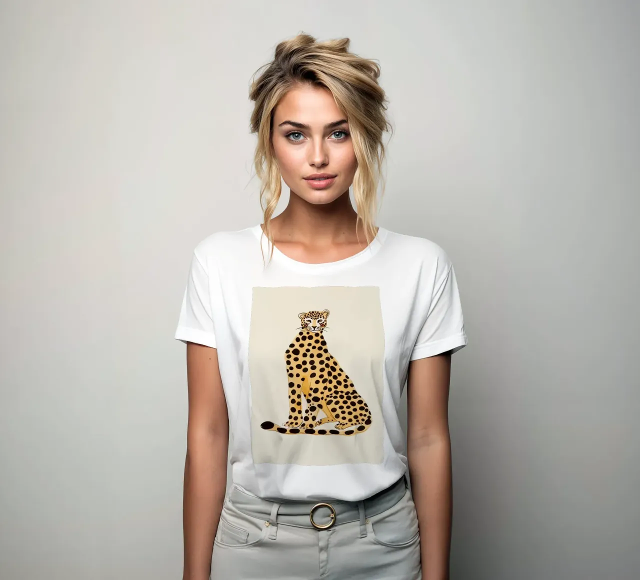 Sitting Leo Frauen T-Shirt von treechild