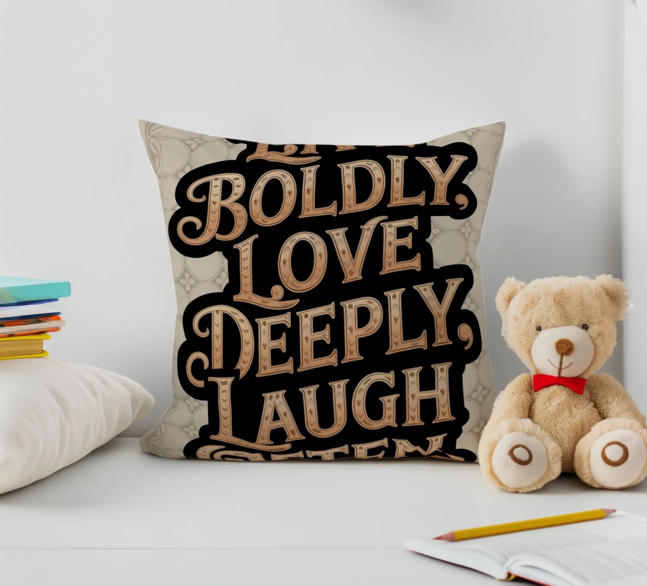 VIVERE CON CORAGGIO, AMARE PROFONDAMENTE, RIDERE SPESSO. cuscino da logic