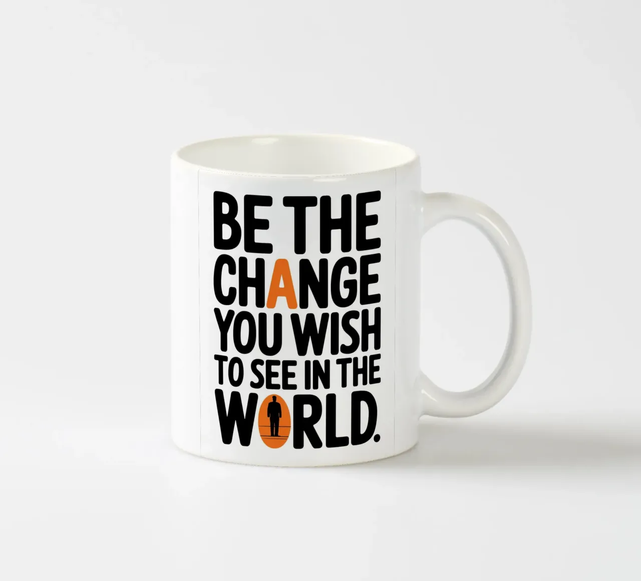 SEI DIE VERÄNDERUNG, DIE DU DIR FÜR DIE WELT WÜNSCHST. Keramik Tasse von logic