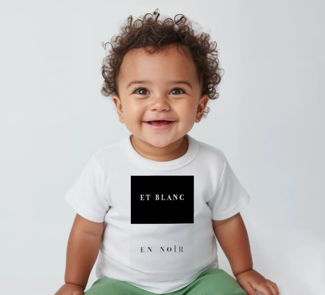 Et blanc en noir maglietta neonato da Danny Ivan