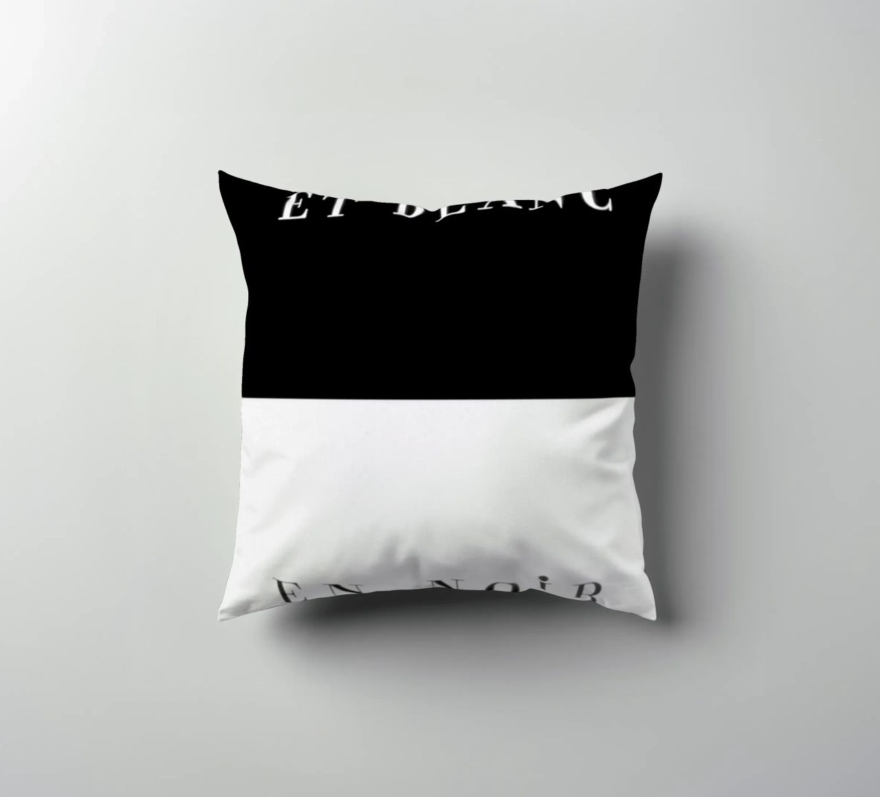 Et blanc en noir cuscino da Danny Ivan