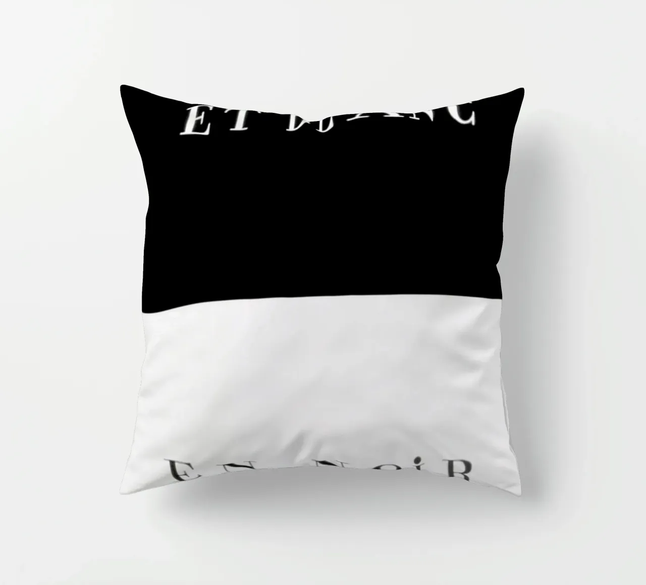 Et blanc en noir Kissen von Danny Ivan