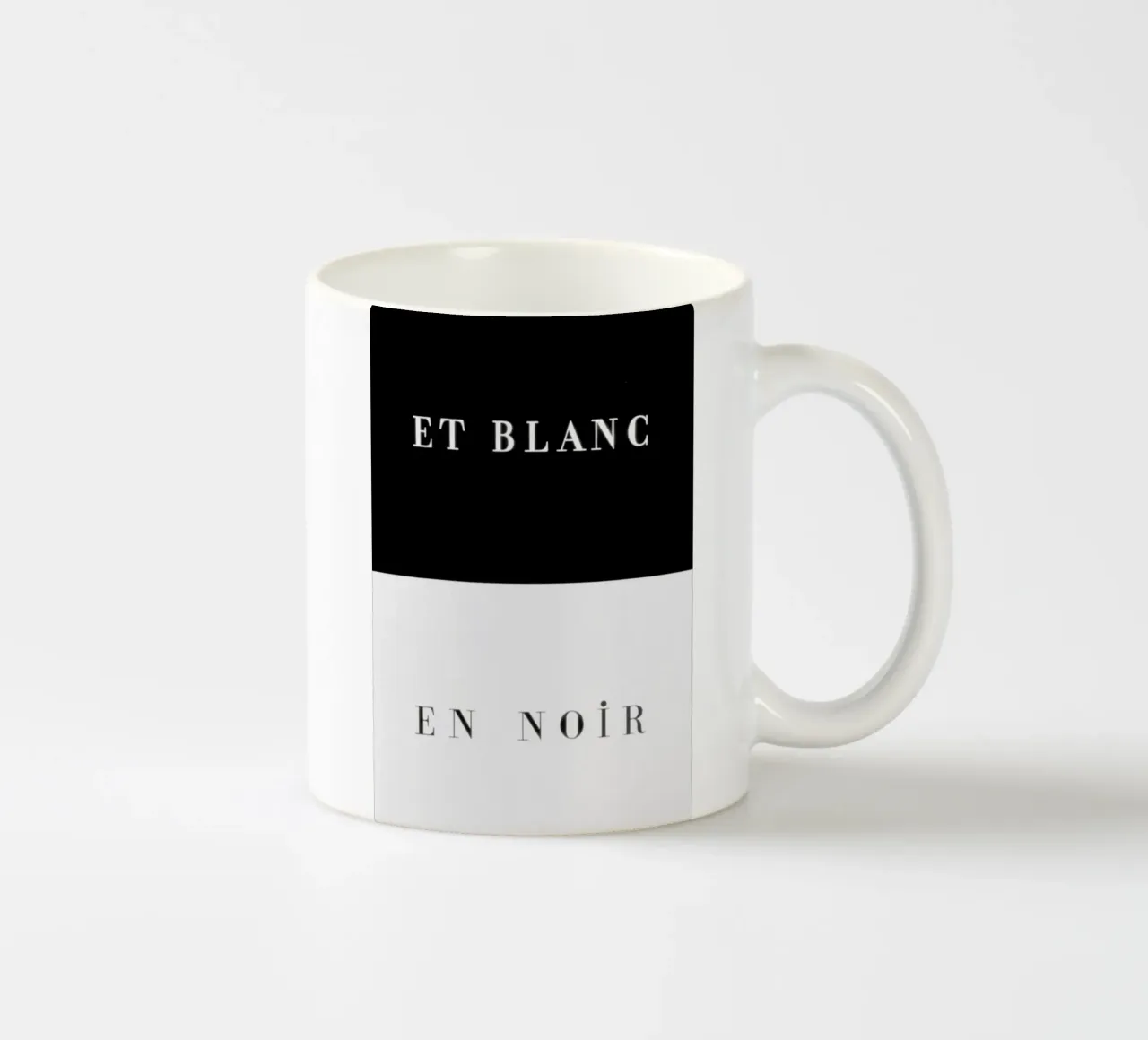 Et blanc en noir Keramik Tasse von Danny Ivan