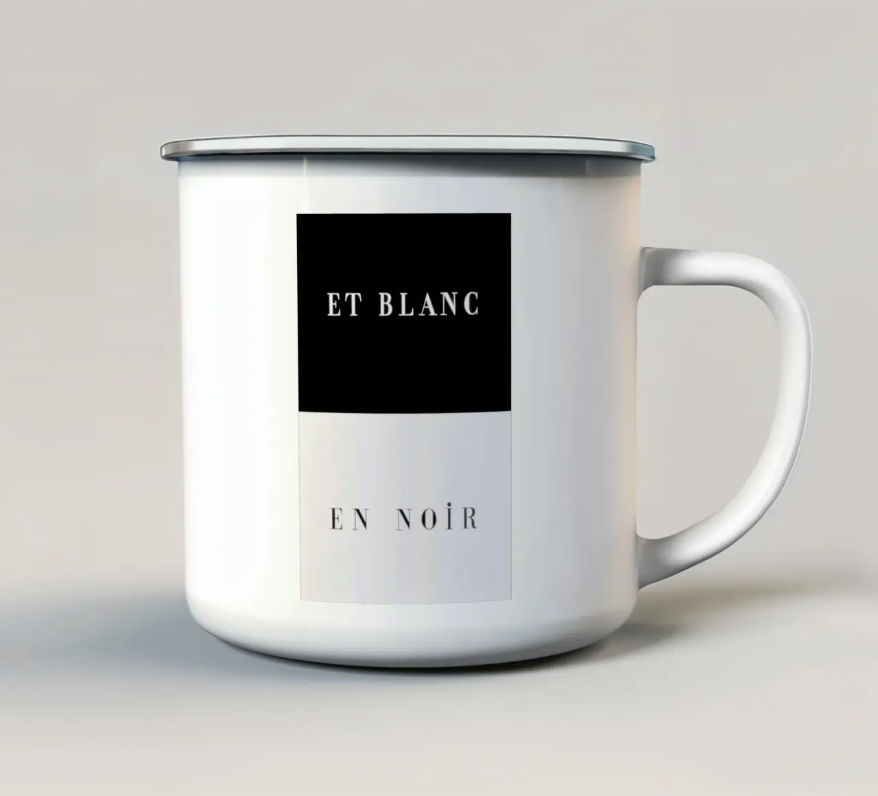 Et blanc en noir Emaille Tasse von Danny Ivan