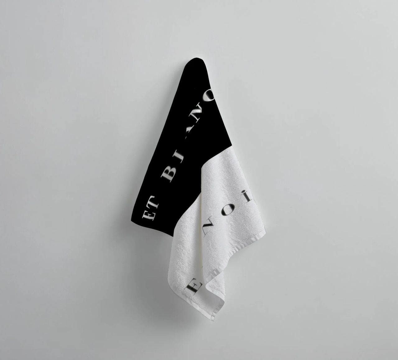 Et blanc en noir asciugamano da bagno da Danny Ivan