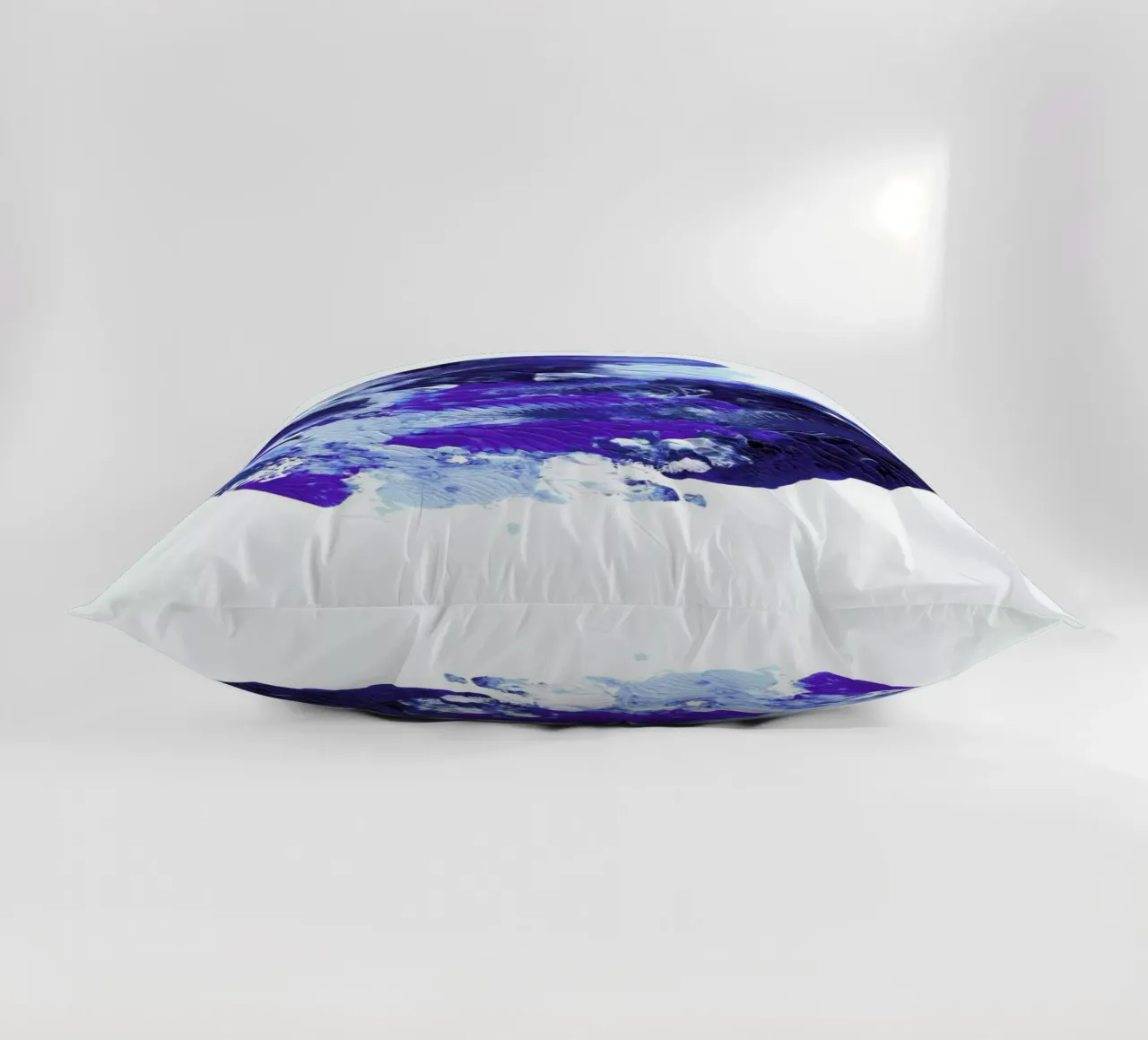 Holy Smudge (Blue) cuscino da BlauMaschine