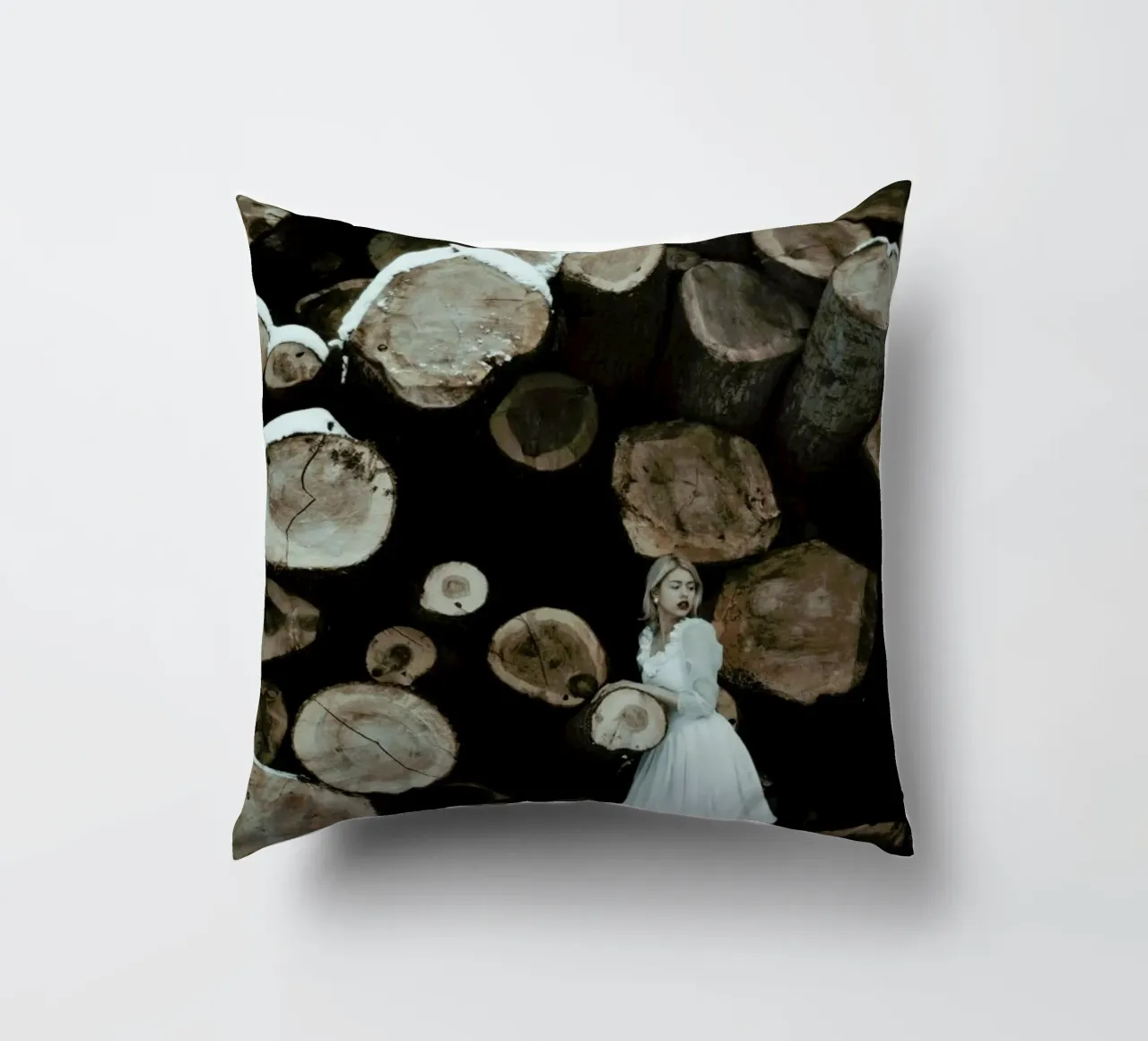 Highness cuscino da Jovana Rikalo