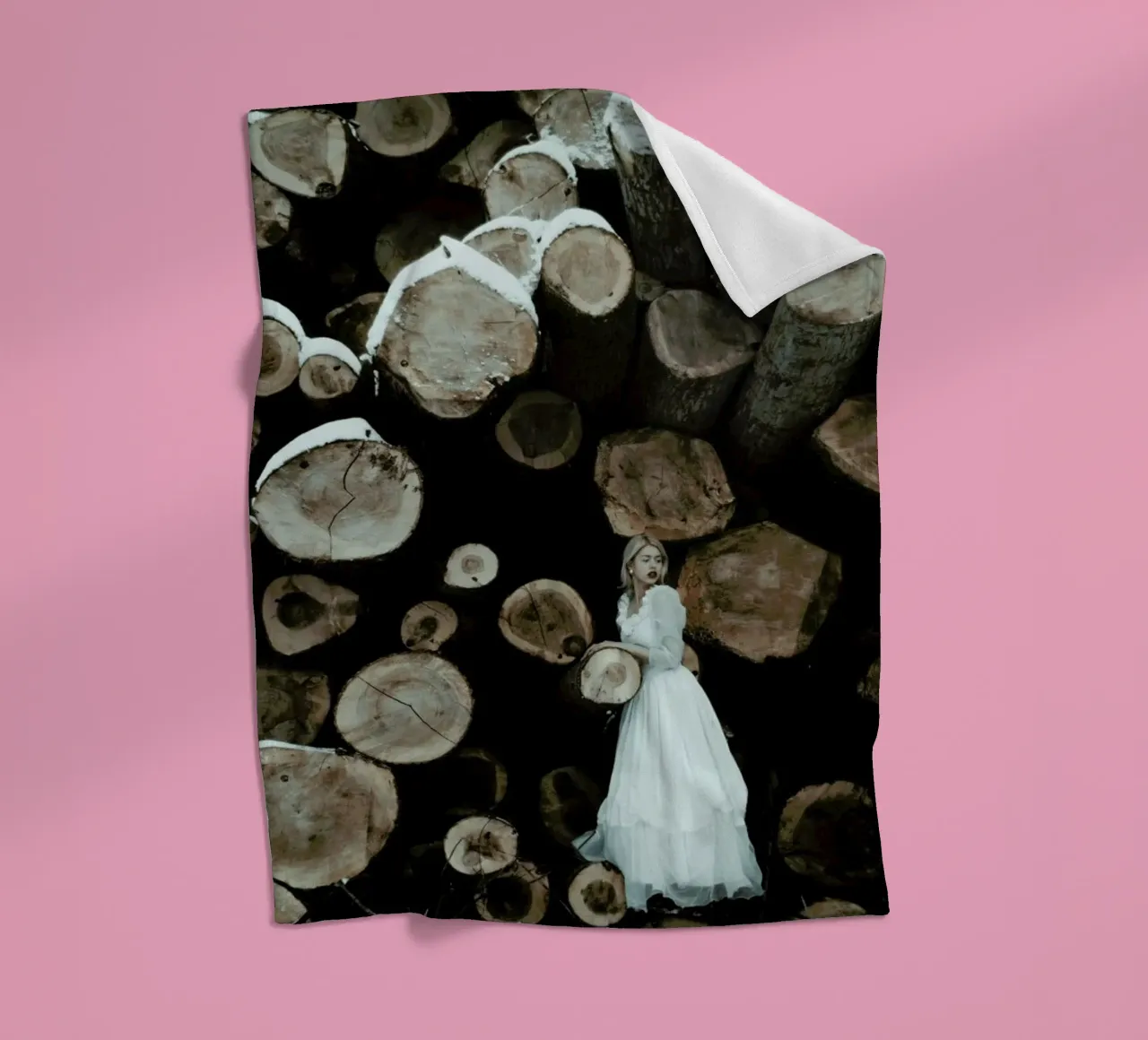 Highness coperta in pile da Jovana Rikalo