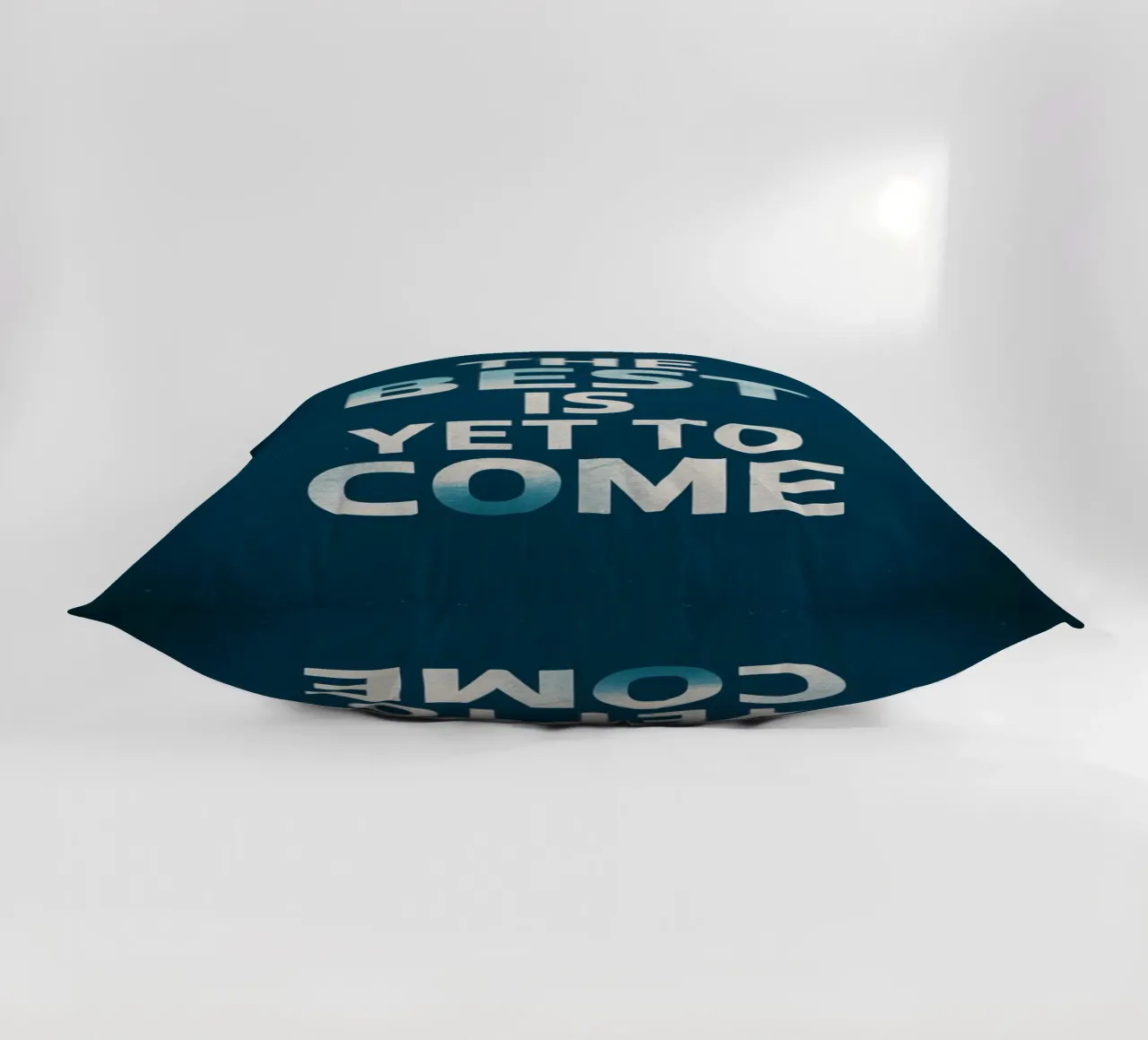 IL MEGLIO DEVE ANCORA VENIRE cuscino da logic