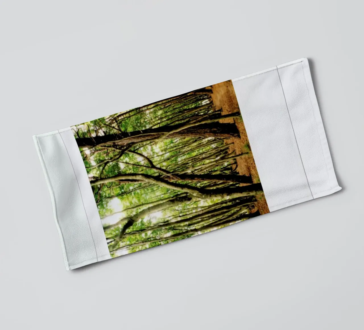 Forest towel by Lou Garoup