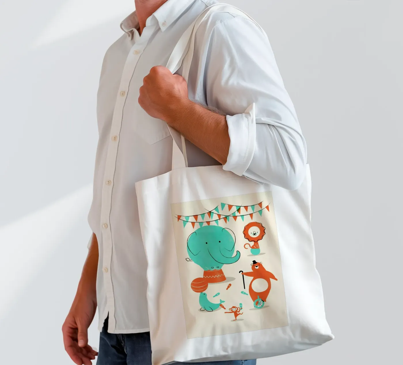 Circus tote bag by Jay Fleck
