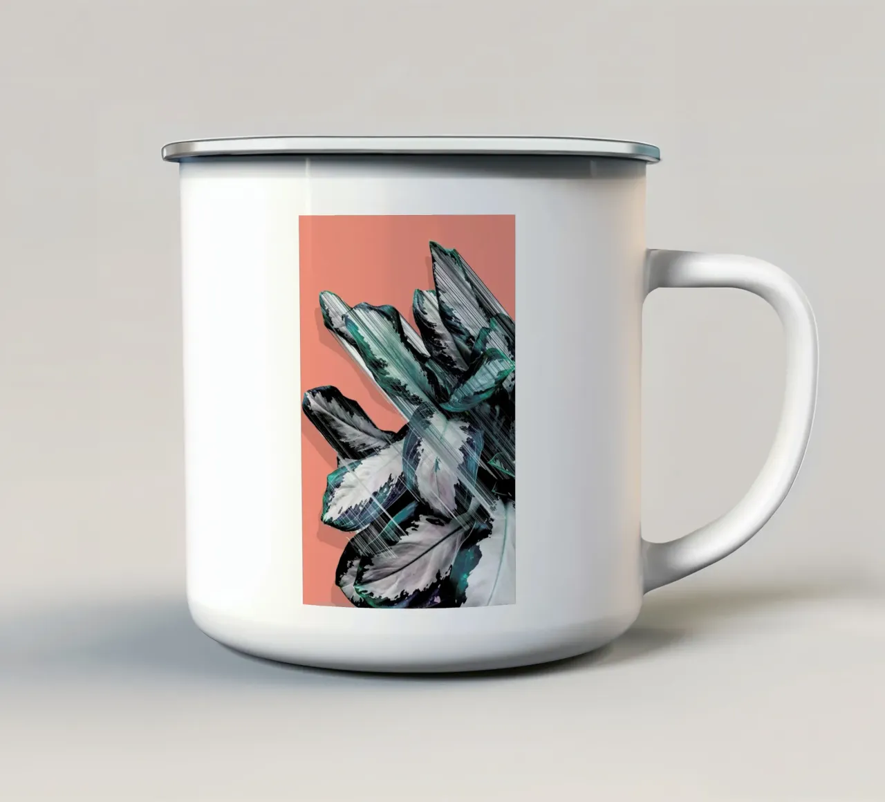 Skyward Plant tazza in smalto da Adam Priester