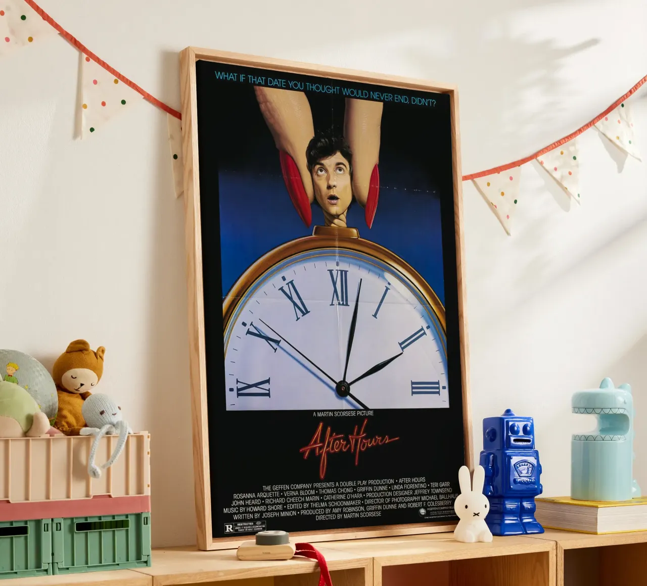 After Hours Movie tela con Cornice a cassetta da Attaboy Dsgn