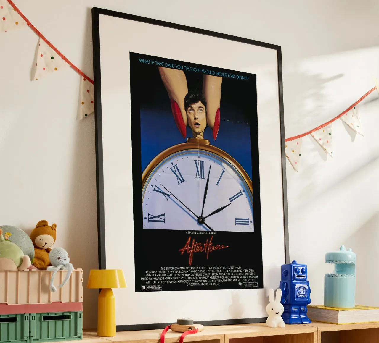 After Hours Movie poster con telaio in alluminio da Attaboy Dsgn