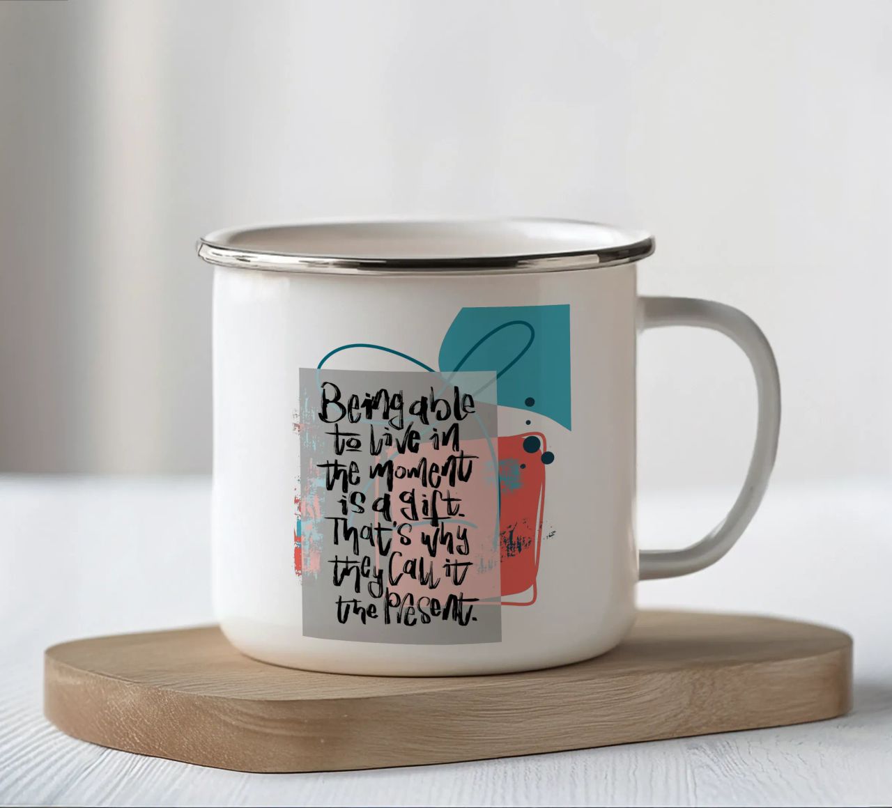 Being able to live in the moment is a gift. tazza in smalto da LIMITED EDITION LETTERS